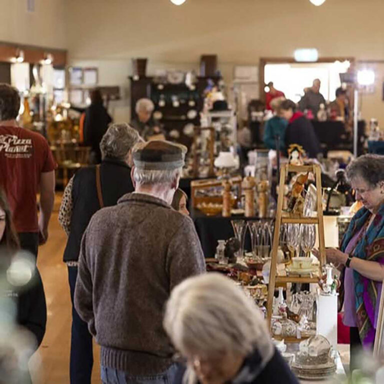Celebrating its 33rd year, the Chiltern Antique Fair returns to the Chiltern Memorial Hall in Chiltern, Vic.