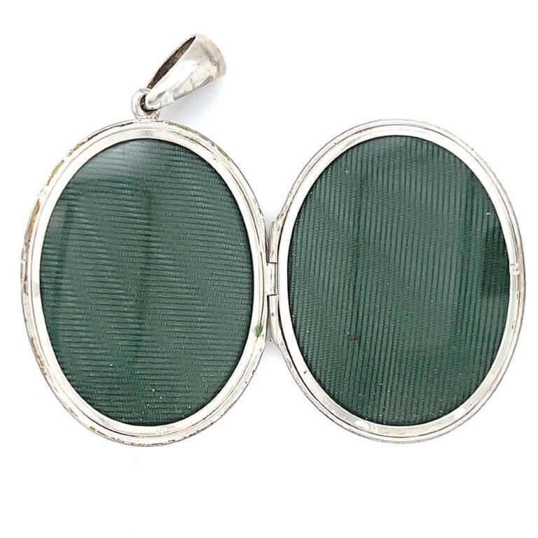Victorian locket in silver and gold