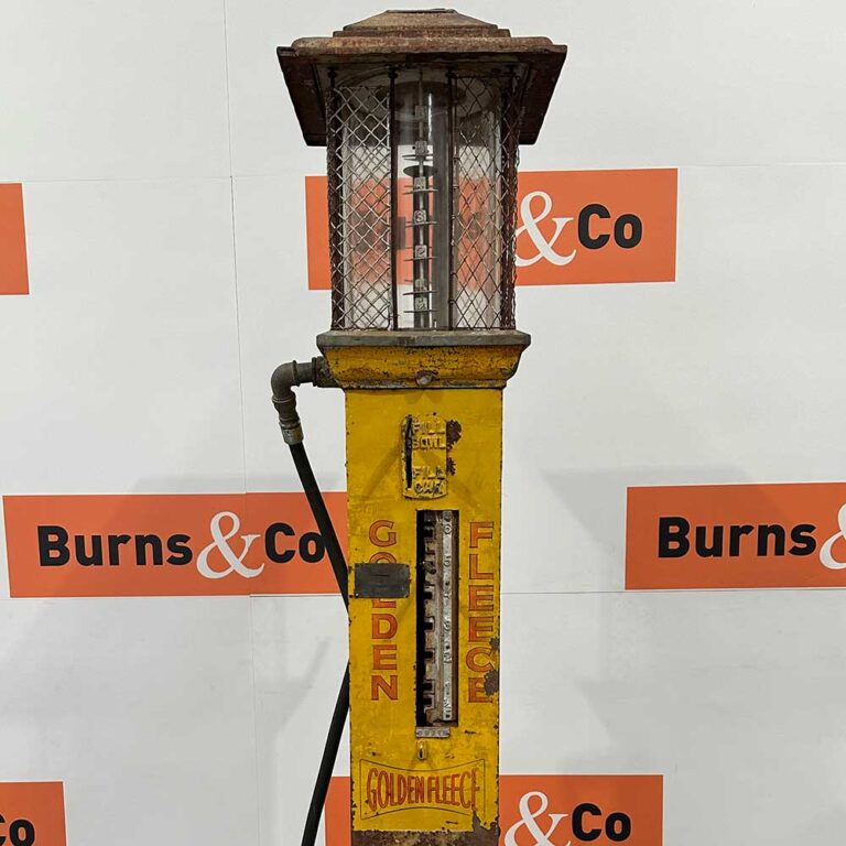 Survivor Golden Fleece Hawke 6 Gallon Visisble Petrol Pump With Glass Bowl at Burns & Co Auctions