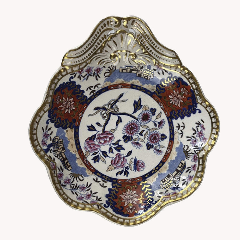 Spode Imperial shell shaped dish c.1810, in the Imari design and colour palette