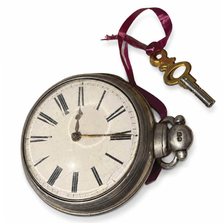 Attractive early 1800s silver pocket watch.