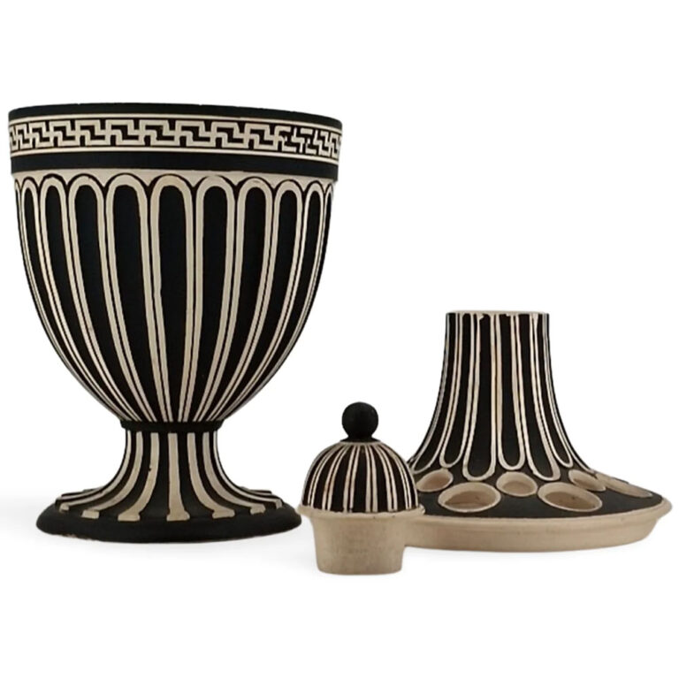 Wedgwood potpourri in white terracotta