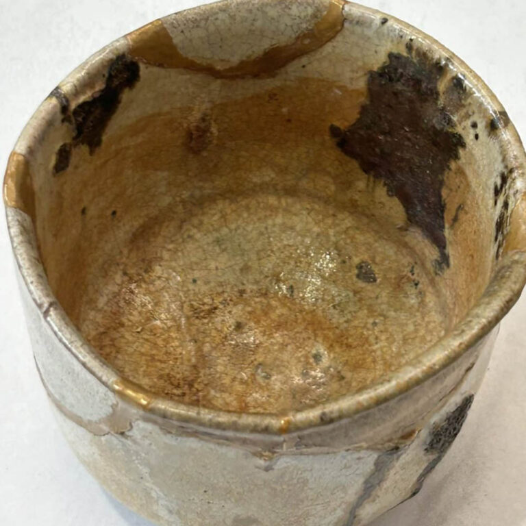 Japanese kintsugi tea bowl from the Momoyama period