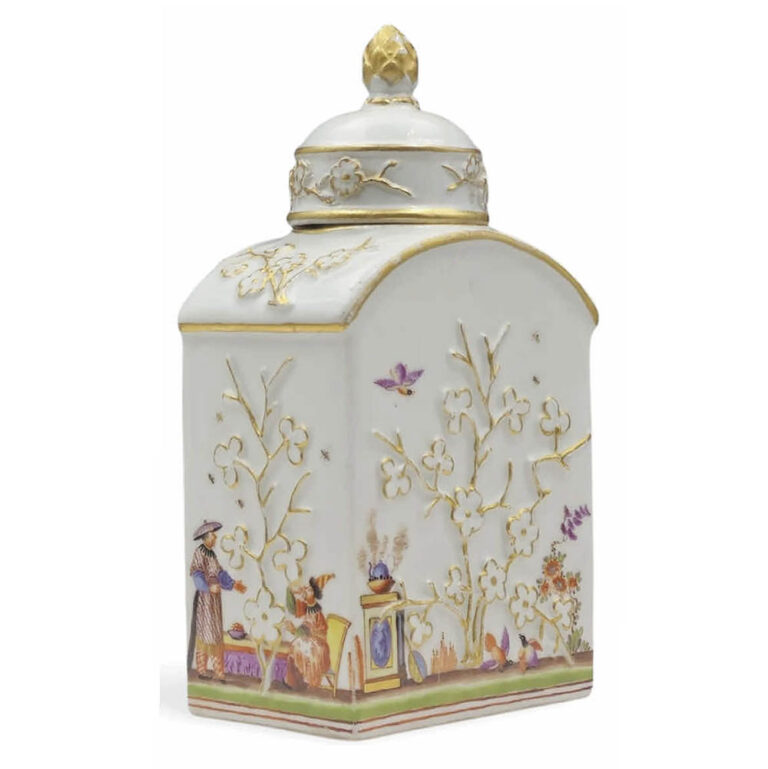 A very early Meissen porcelain tea canister with raised, gilt and painted decoration; the painted decoration in the manner of Höroldt, c.1730