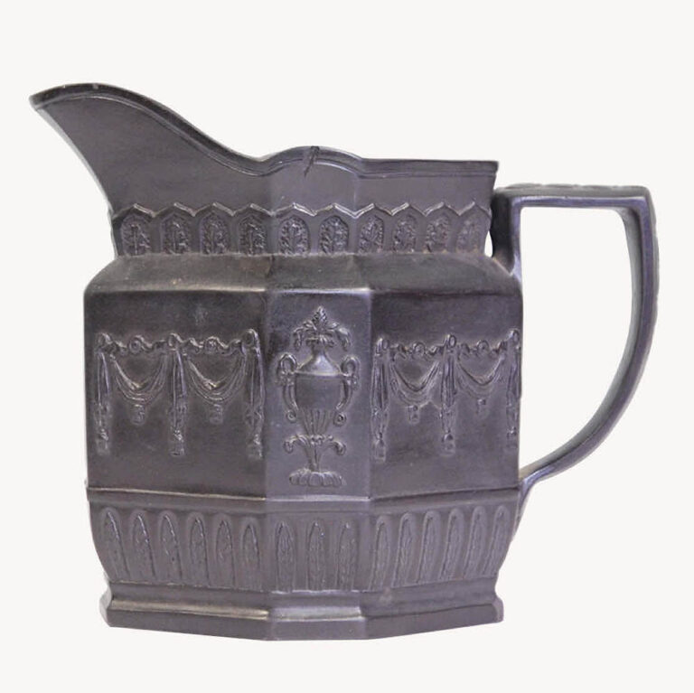 An octagonal creamer with neoclassical decoration by Adams, c.1805