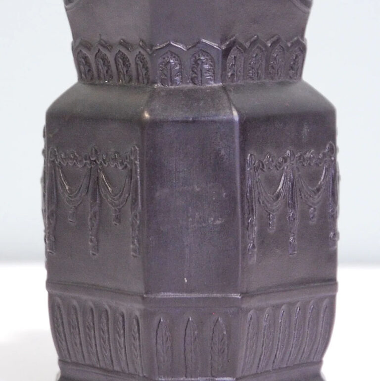 An octagonal creamer with neoclassical decoration by Adams, c.1805