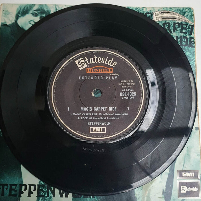 An EMI (Australia) Stateside 45 Vinyl 7in EP for Steppenwolf – Magic Carpet Ride /Rock Me
