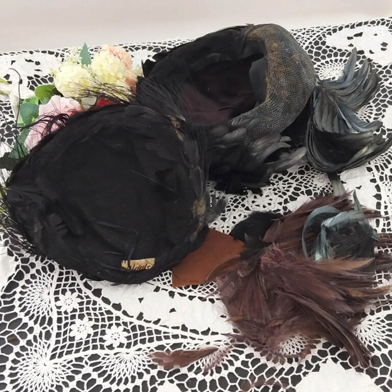 Vintage circa 1950s assorted feather hat restoration lot