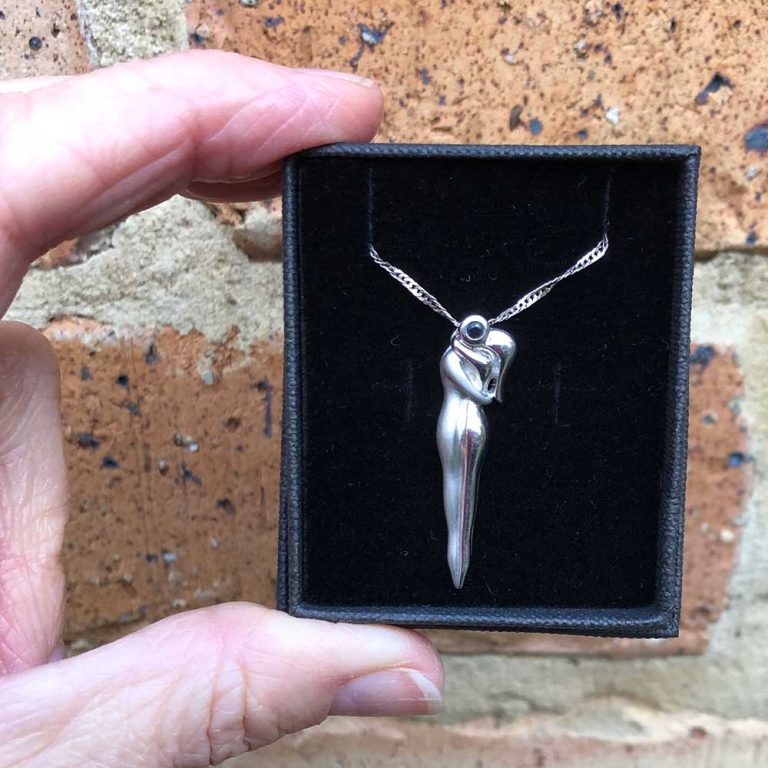 1 carrick-mill-antiques-pendant-1