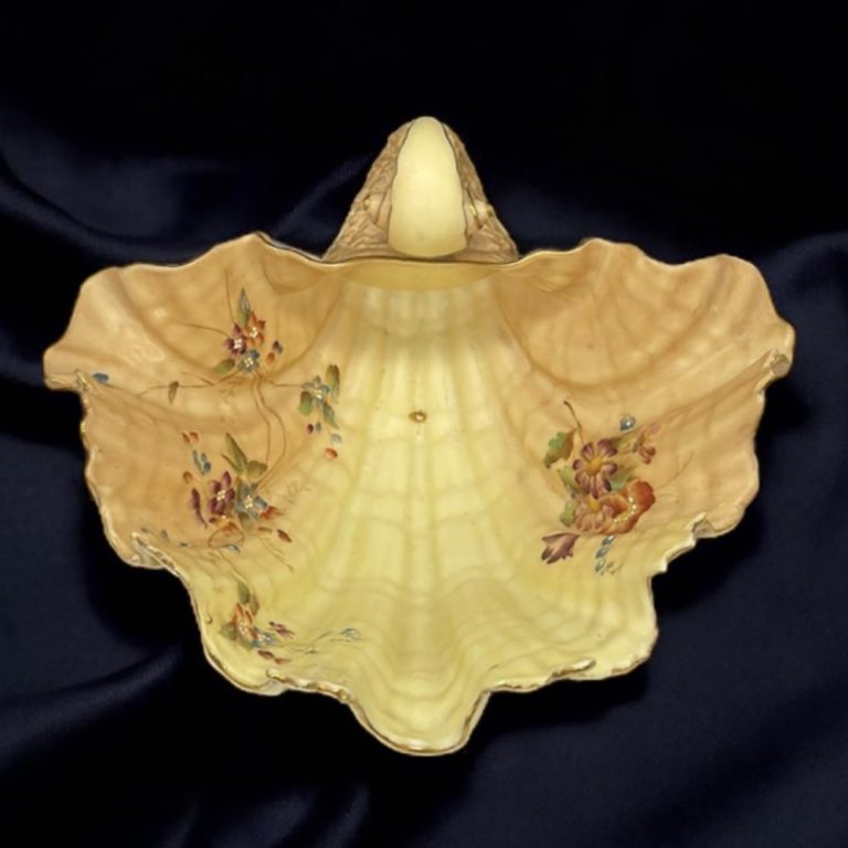 Royal Worcester blush ware shell dish