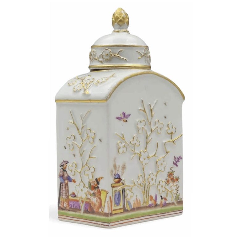 A very early Meissen porcelain tea canister with raised, gilt and painted decoration; the painted decoration in the manner of Höroldt, c.1730