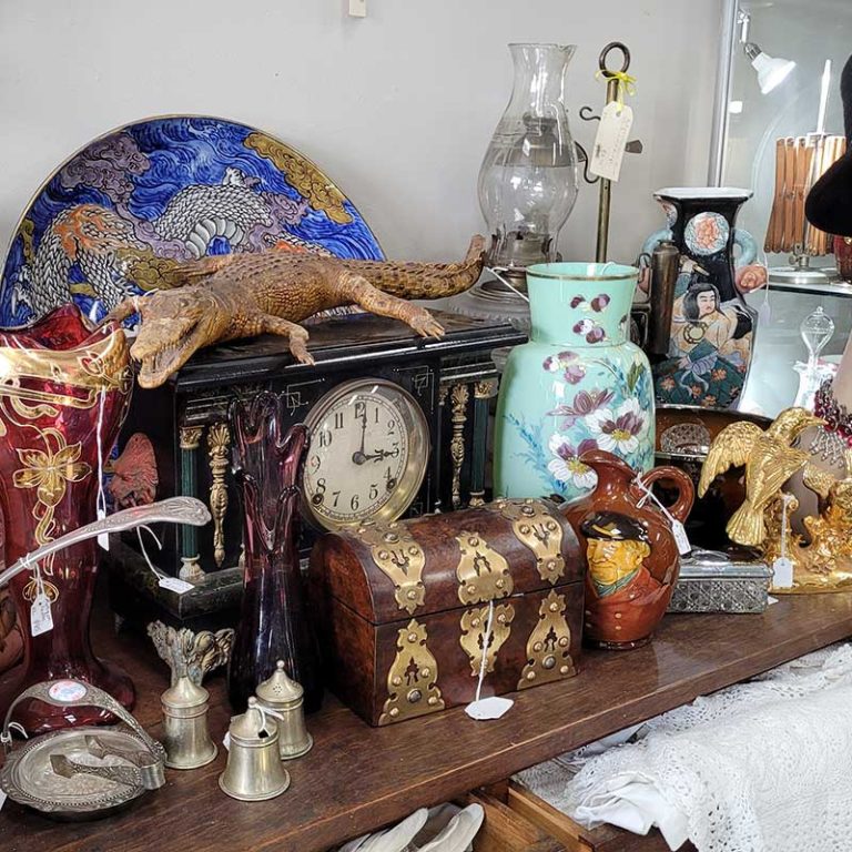 Aprils Antiques Collectables Lockhart