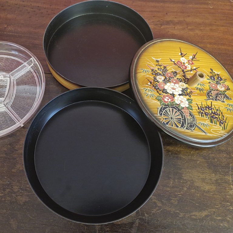 antiques-on-kilrie-4-snack-set