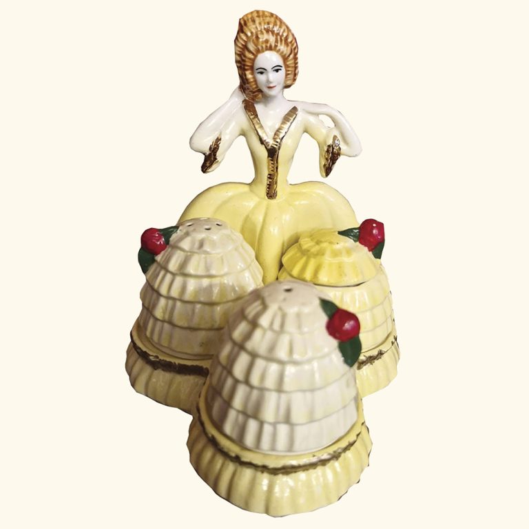 antiques-on-kilrie-6-novelty-cruet