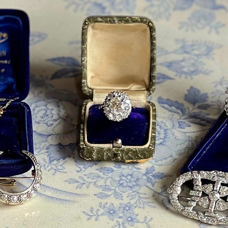 baimbridge-antiques-main