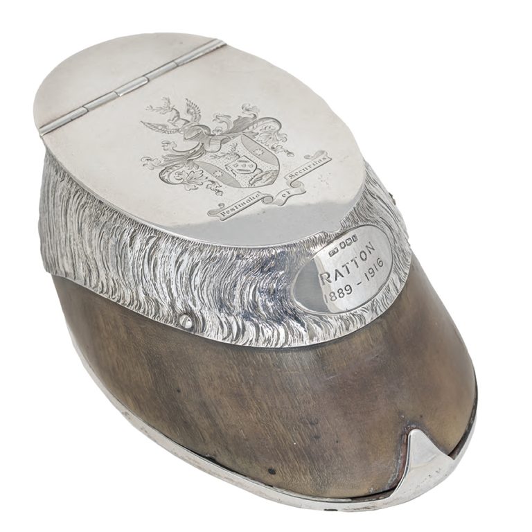 cache-antiques-12-racehorse-inkwell