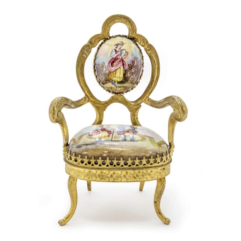 camberwell5-miniature-chair