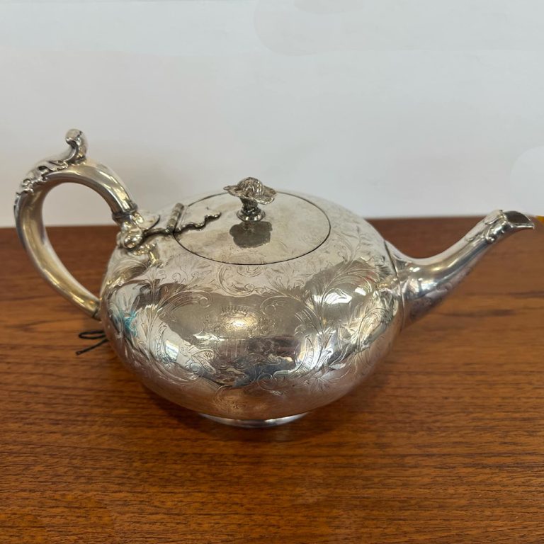 capital-bazaar-3-silver-teapot
