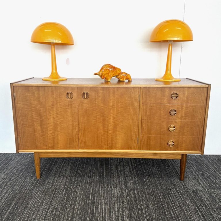 capital-bazaar-8-1960s-sideboard