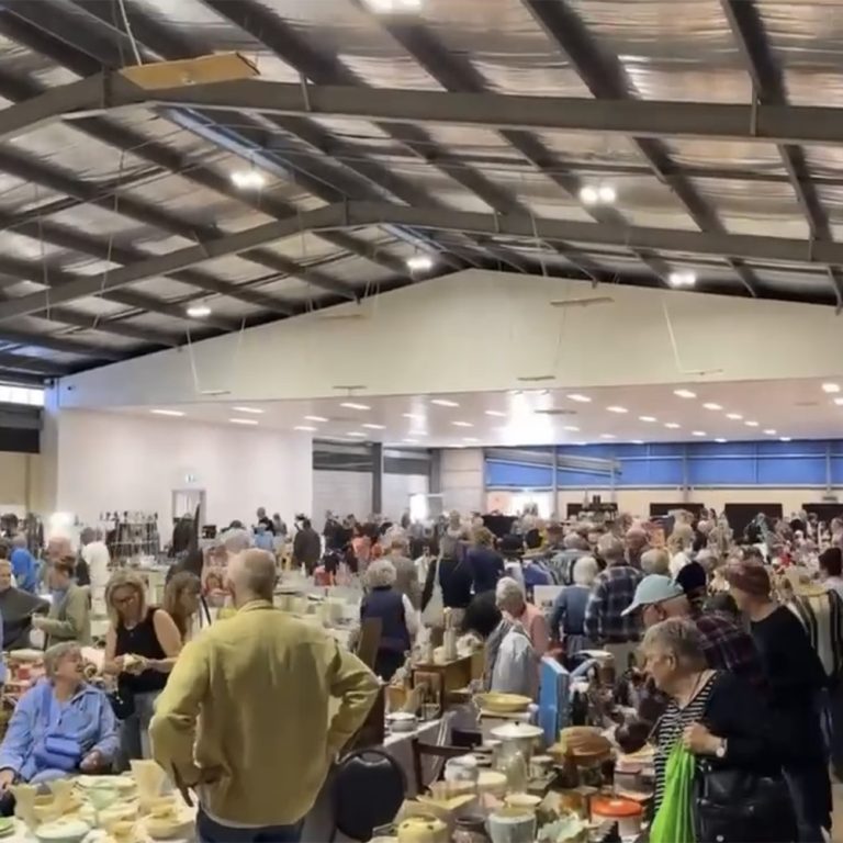 coffs harbour vintage collectors fair