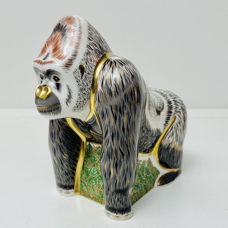 Royal Crown Derby, Imari Mountain Gorilla paperweight