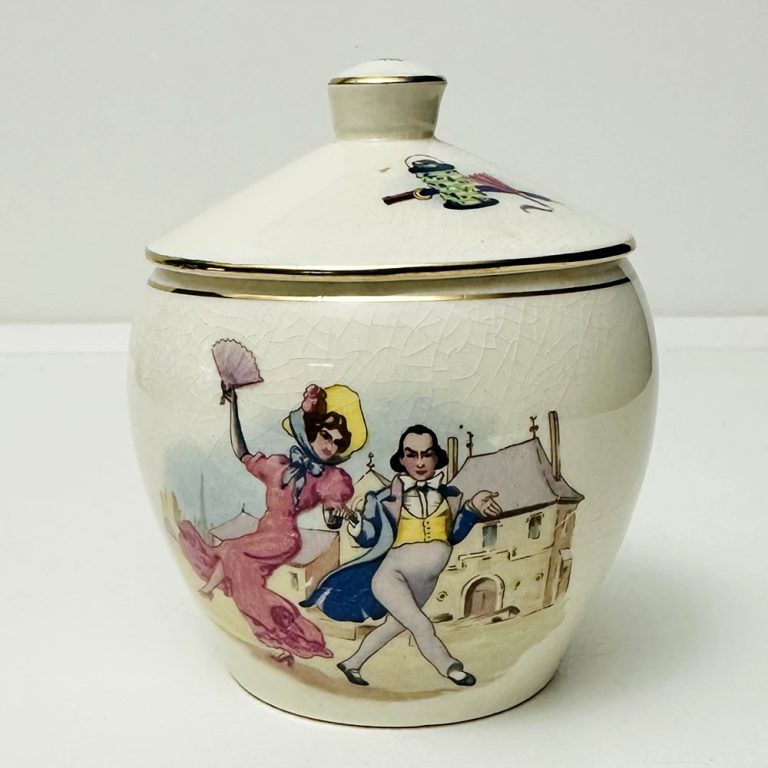 Royal Winton, Grimwades Opera Scenes marmalade/sugar pot