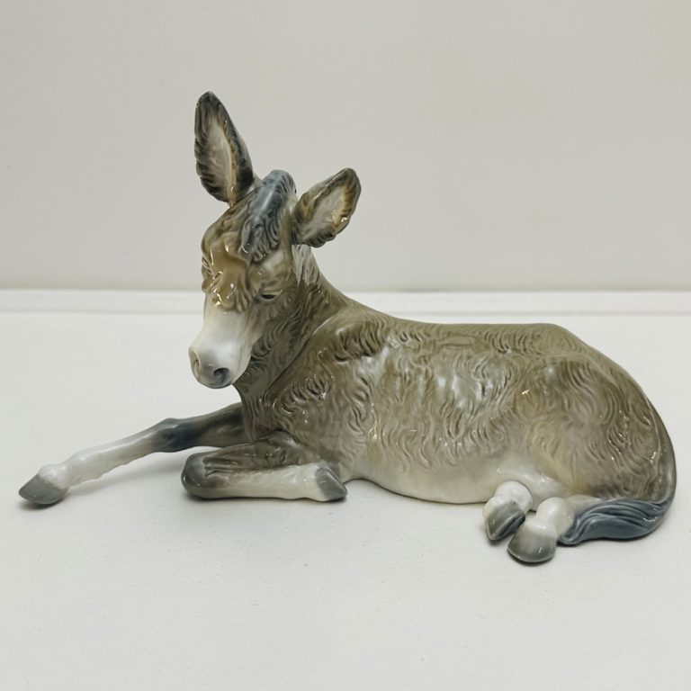cooper2-lladro-donkey-figurine