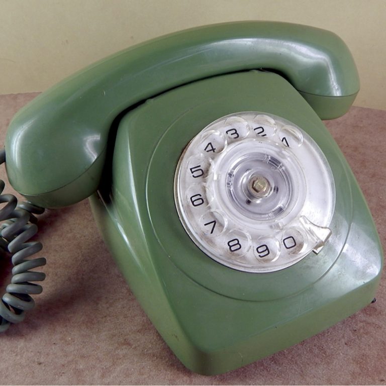 cottage-6-telephone-