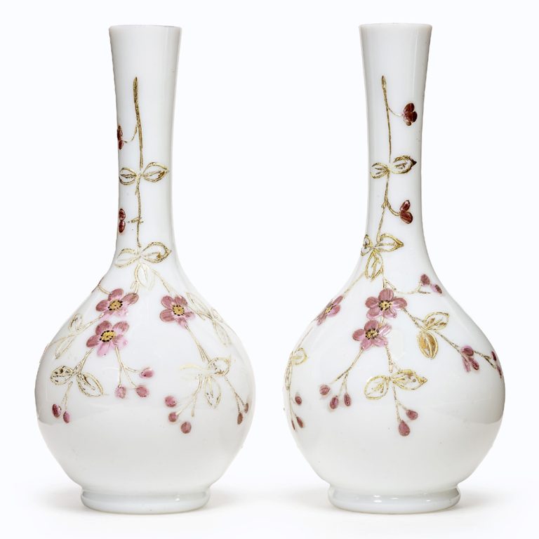 deco-heaven-2-milk-glass-vases