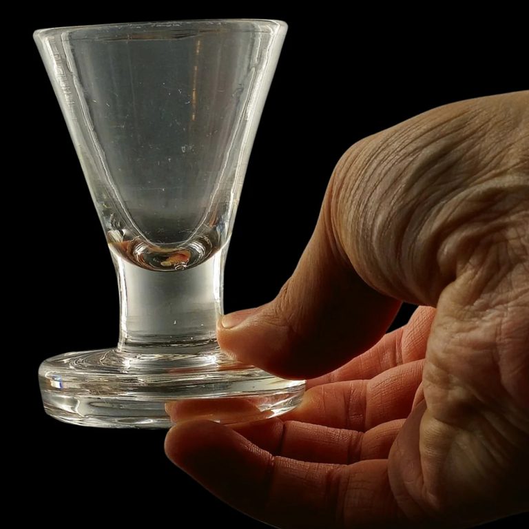 English dram firing glass