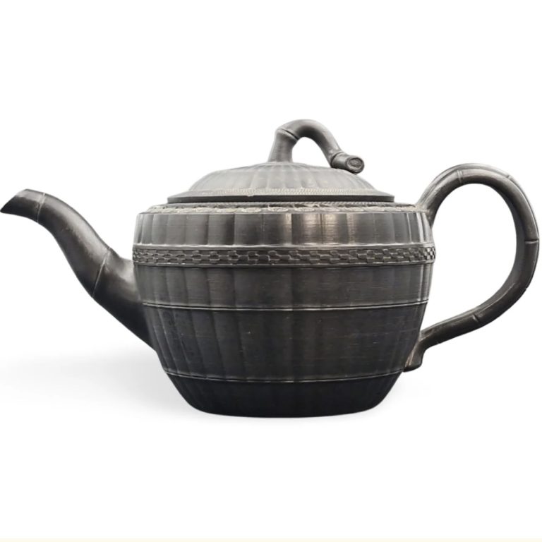 etruria-gallery-1-wedgwood-teapot