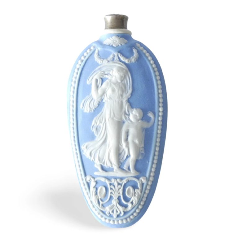 etruria-gallery-4-wedgwood-scent-bottle