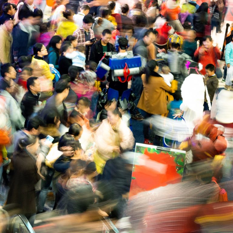 how to buy at an antiques fair