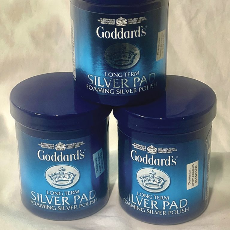 leven-antiques-1-goddards-silver-polish