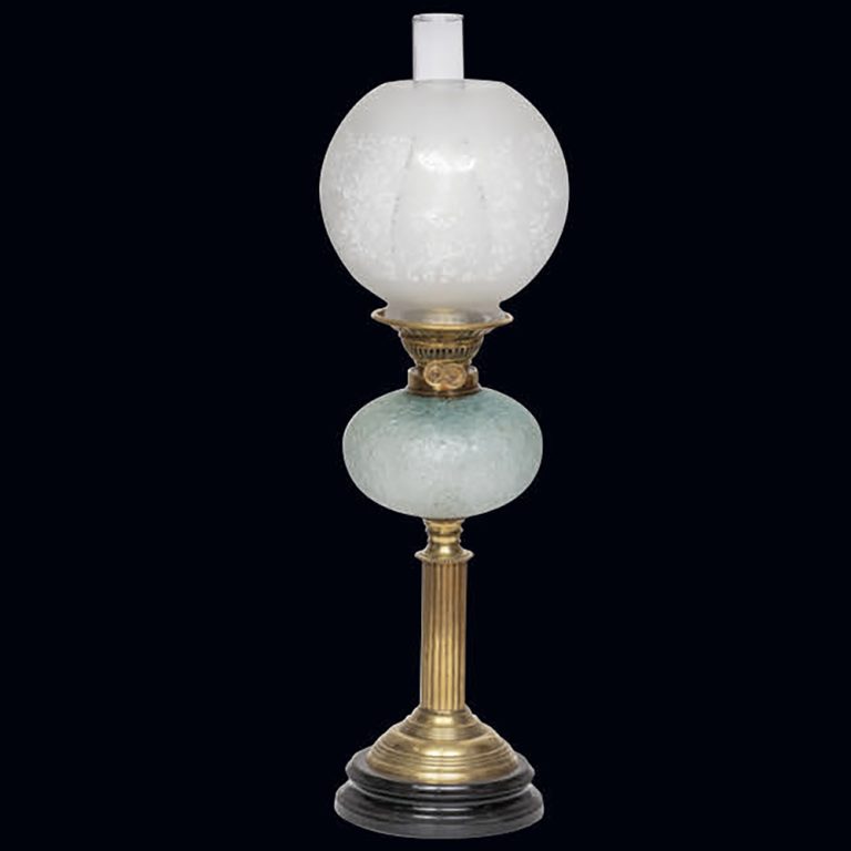 English lamp with duplex burner