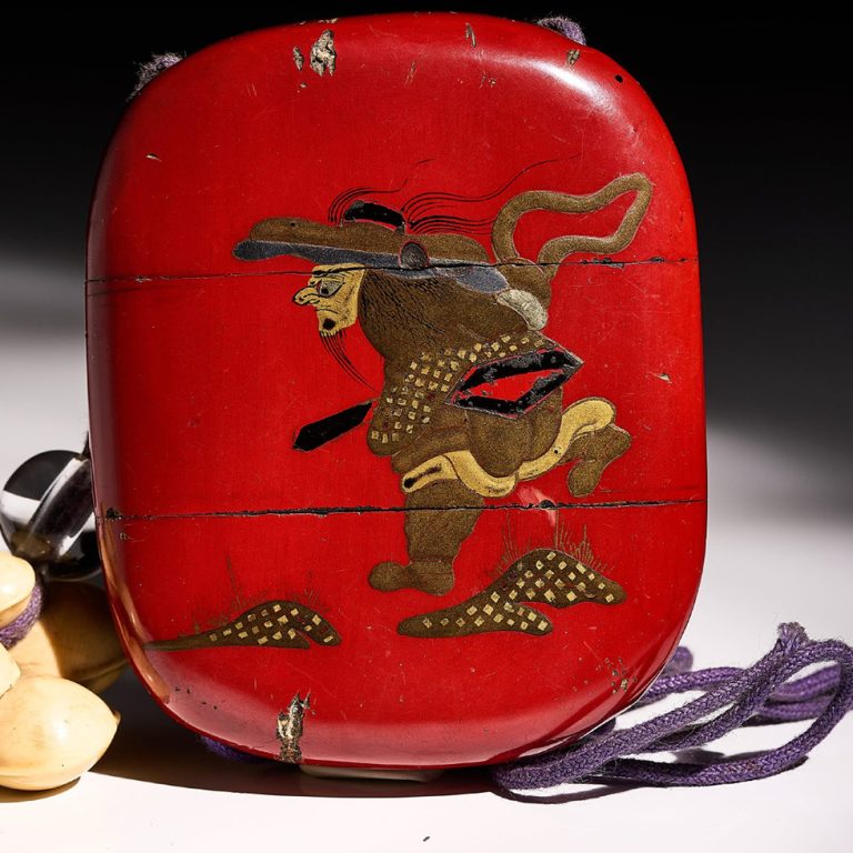 samurai-gallery-lacquered-inro