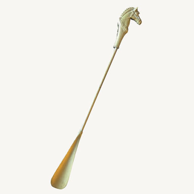 Brass boot horn (riding)