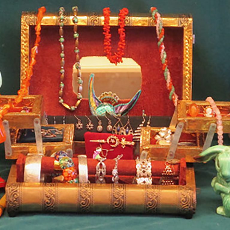 the-collectors-showcase-main